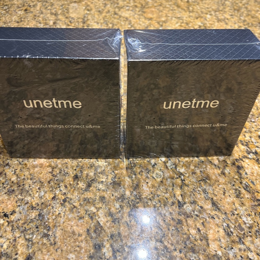 UNETME STICKY BRA BLACK C bundle 2